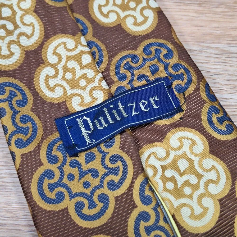 Pulitzer Vintage Brown Gold Medallion Polyester Tie Necktie Mens 70s 60s Wide